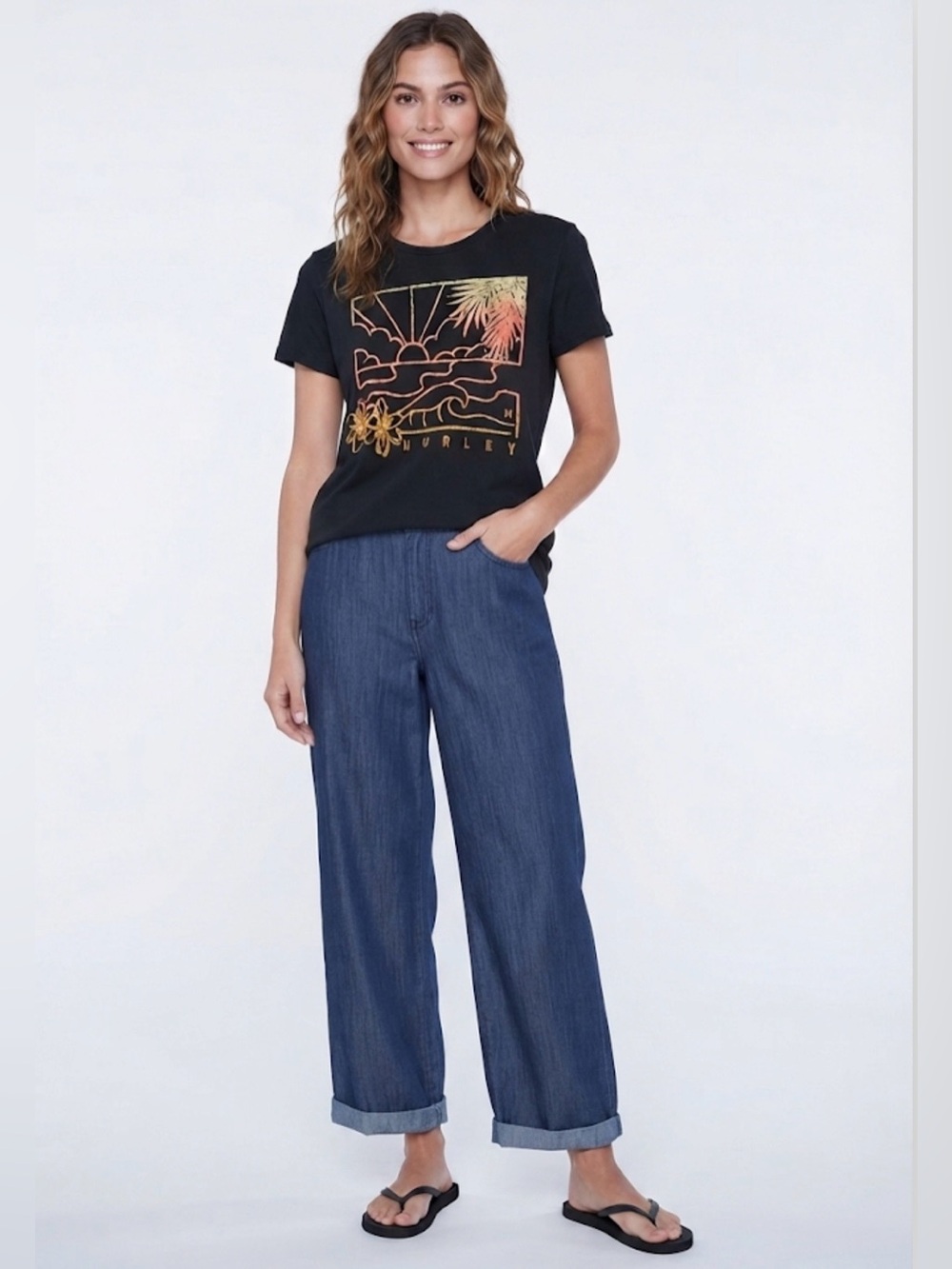 Hurley TALLIE PERFECT CREW TEE size XSMALL